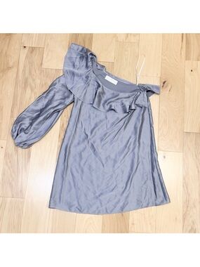 Amanda Uprichard Women’s Silk Off the Shoulder Blouse